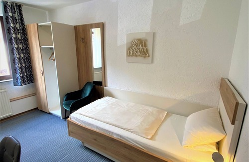 Obernhausen House | Hotel Berghof Wasserkuppe und Gästehaus Fuldaquelle