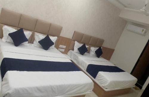 Petlad Hotel | Hotel Bhavya Palace