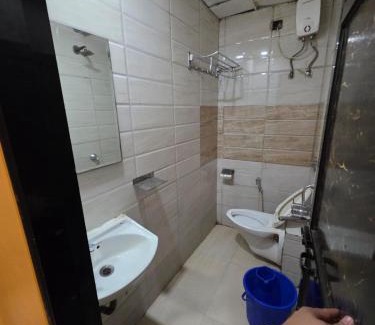 Kurla West Hotel | Hotel BKC Grand Kurla