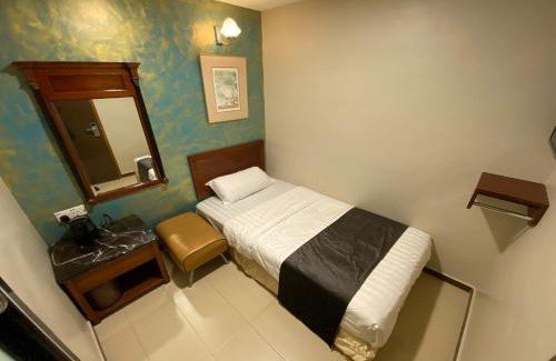 Taman Universiti Hotel | Hotel Bliss Near UTM Skudai 5 Mins Only