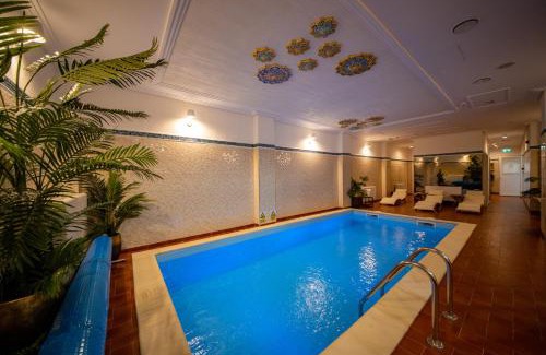 Caciulata Hotel | Hotel Bloom