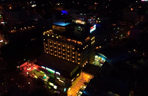 Tiruchirappalli Hotel | Hotel Blossoms