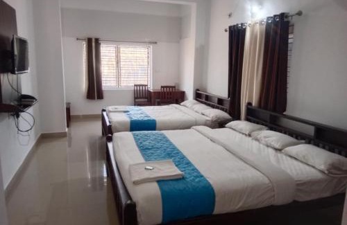 Bainduru Hotel | Hotel Blue Rays