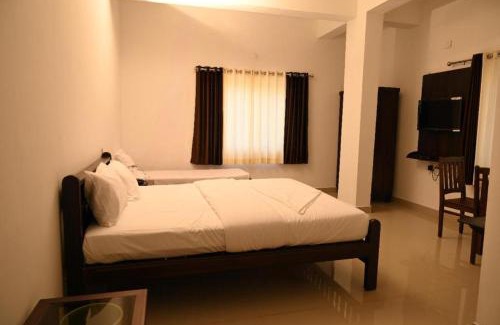 Bainduru Hotel | Hotel Blue Rays