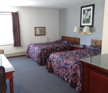 Stevens Point Hotel | Hotel Blue Top Inn