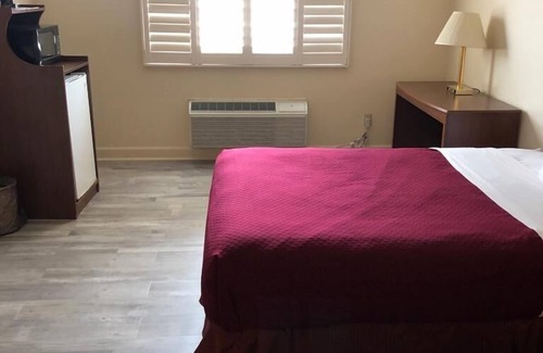 Stevens Point Hotel | Hotel Blue Top Inn