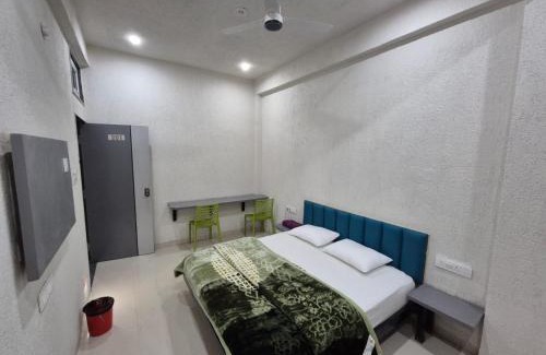 Jabalpur Hotel | Hotel Blueberry