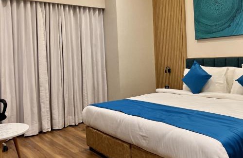 Anand Hotel | Hotel Blueivy Anand