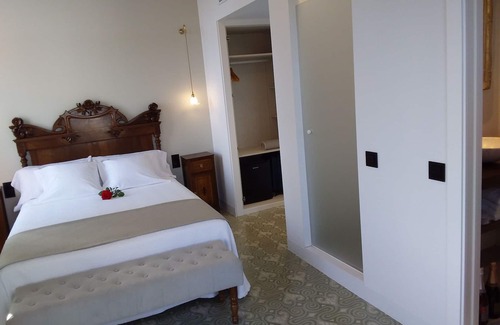 Sant Marcal Bed & Breakfast | Hotel Boutique Bolet Casa Modernista