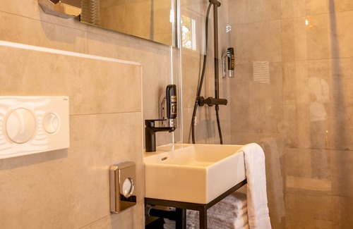 Burgh-Haamstede Hotel | Hotel Bom