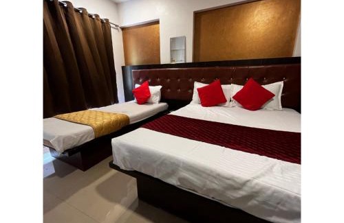 Borivali East Hotel | Hotel Borivali Executive - Near Borivali Railway Station