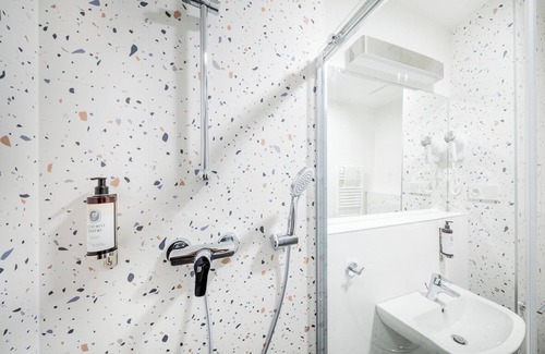 Hradec Kralove Hotel | Hotel Break