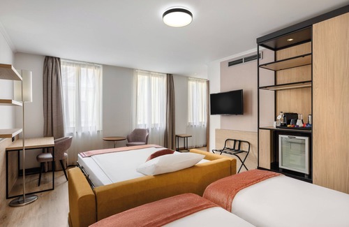 Nepszinhaz negyed Hotel | Hotel Bristol Budapest
