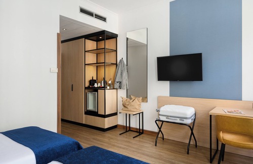 Nepszinhaz negyed Hotel | Hotel Bristol Budapest
