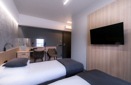Gorzow Wielkopolski Hotel | Hotel Bulvar