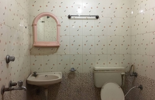 Lalitpur Hotel | Hotel Bundelkhand Palace