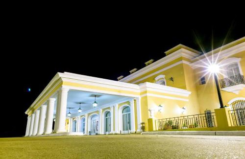 San Nicolas de los Arroyos Hotel | Hotel Colonial San Nicolás