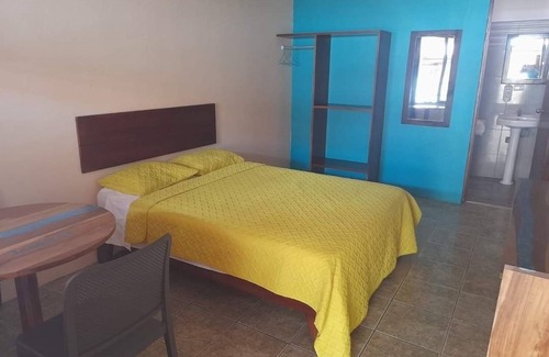 Jaco Hotel | Hotel Cabinas Jacomar