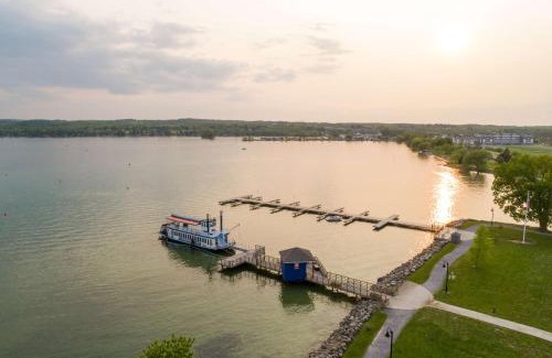 Canandaigua Hotel | Hotel Canandaigua, Tapestry Collection By Hilton