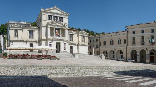 Conegliano Hotel | Hotel Canon d'Oro