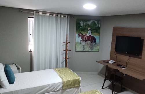 Teixeira de Freitas Hotel | Hotel Cantinho Verde
