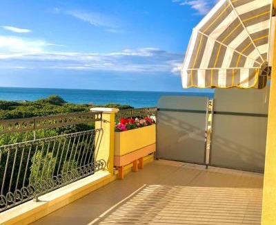 Misano Adriatico Hotel | Hotel Caravel B&B