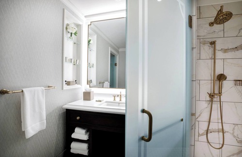 Carmel Hotel | Hotel Carmichael, Autograph Collection