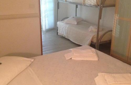 Villamarina Hotel | Hotel Carol