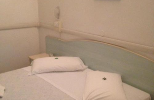 Villamarina Hotel | Hotel Carol