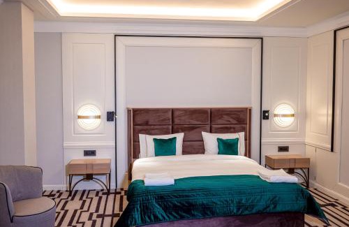 Calimanesti Hotel | Hotel Carolin