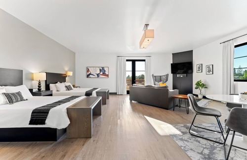 Claremont Hotel | Hotel Casa 425 + Lounge