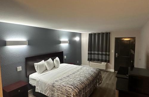 Carrollton Hotel | Hotel Casa by Arya