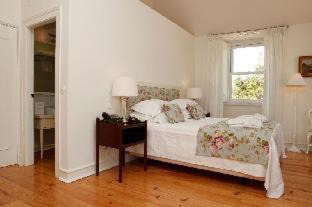 Nossa Senhora da Anunciada Hotel | Hotel Casa Palmela - Small Luxury Hotels of The World, Hotel & Villas