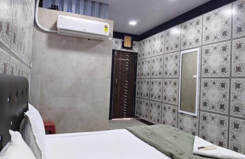 Kurla Hotel | Hotel CASABA Nine