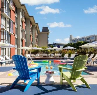 Fisherman's Wharf Hotel | Hotel Caza Fisherman's Wharf
