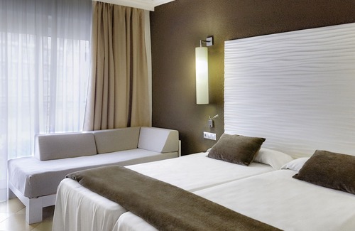 Vilafortuny Hotel | Hotel Cesar Augustus
