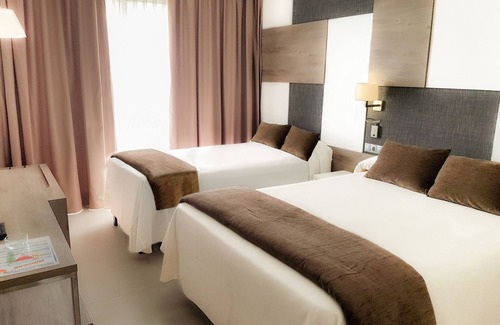 Vilafortuny Hotel | Hotel Cesar Augustus