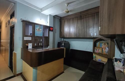 Maheshwar Hotel | Hotel chaitanya