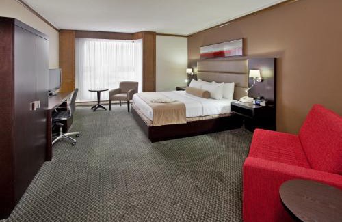 Hull Hotel | Hotel Chateauneuf Gatineau-Ottawa