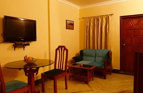 Patna Hotel | Hotel Chocolate Inn