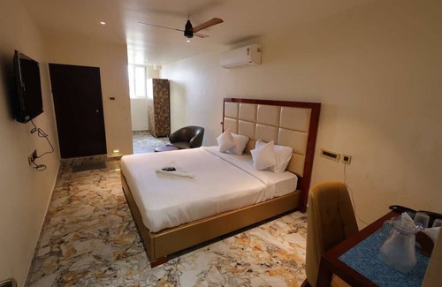 Dr AS Rao Nagar Hotel | HOTEL CHUTNEYS