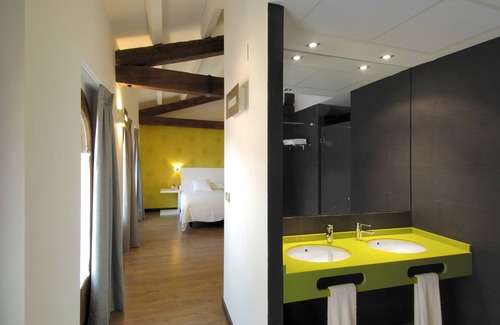 Daroca Hotel | Hotel Cienbalcones