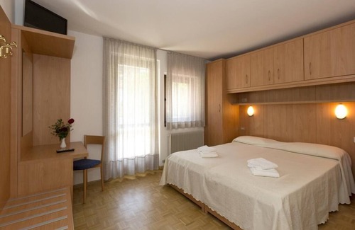 San Lorenzo in Banale Hotel | Hotel Cima Tosa