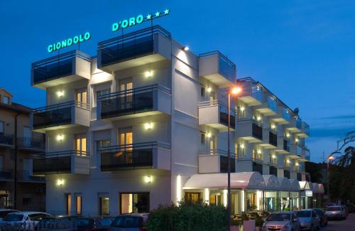 Torre Pedrera Hotel | Hotel Ciondolo D'Oro 5 minuti da Rimini Fiera