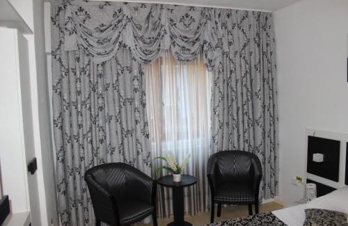 Valenii de Munte Hotel | Hotel Ciucas