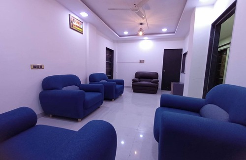 Wagholi Hotel | Hotel Classic Square