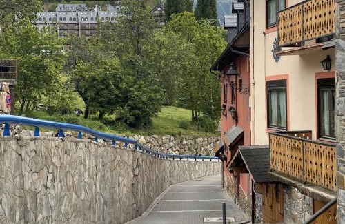 Salardu Hotel | Hotel Colomers