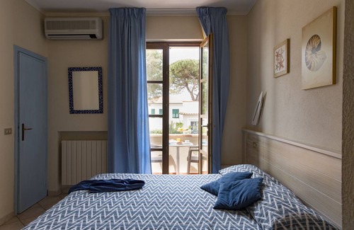 Pomonte Hotel | Hotel Corallo