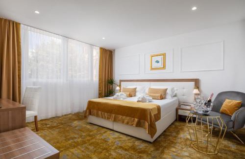 Split Hotel | Hotel Corner