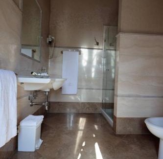Caprafico Hotel | Hotel Corte dei Tini